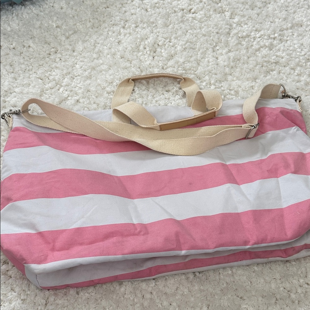 Victoria's Secret Pink and White Canvas Bag *see photos for wear!*